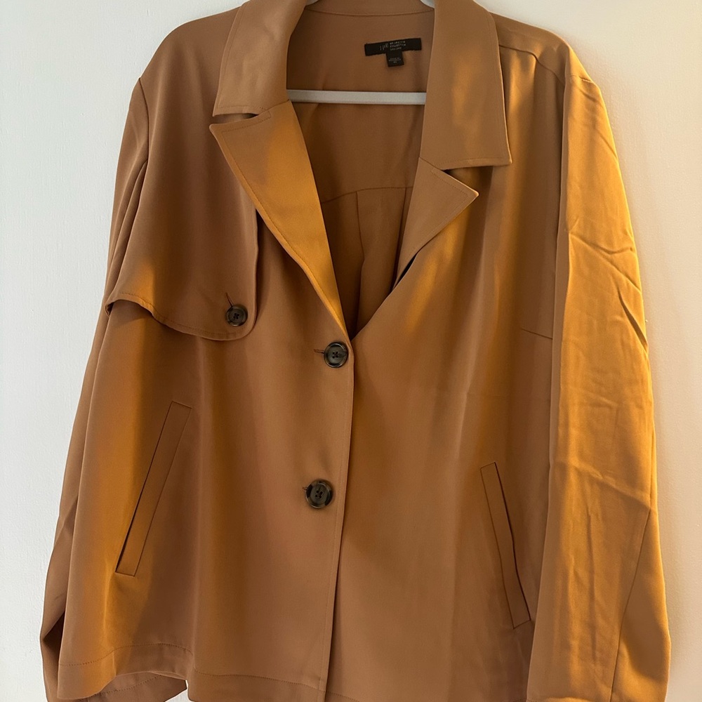 J. Jill Tan Trench Coat with Notched Lapels and Relaxed Fit